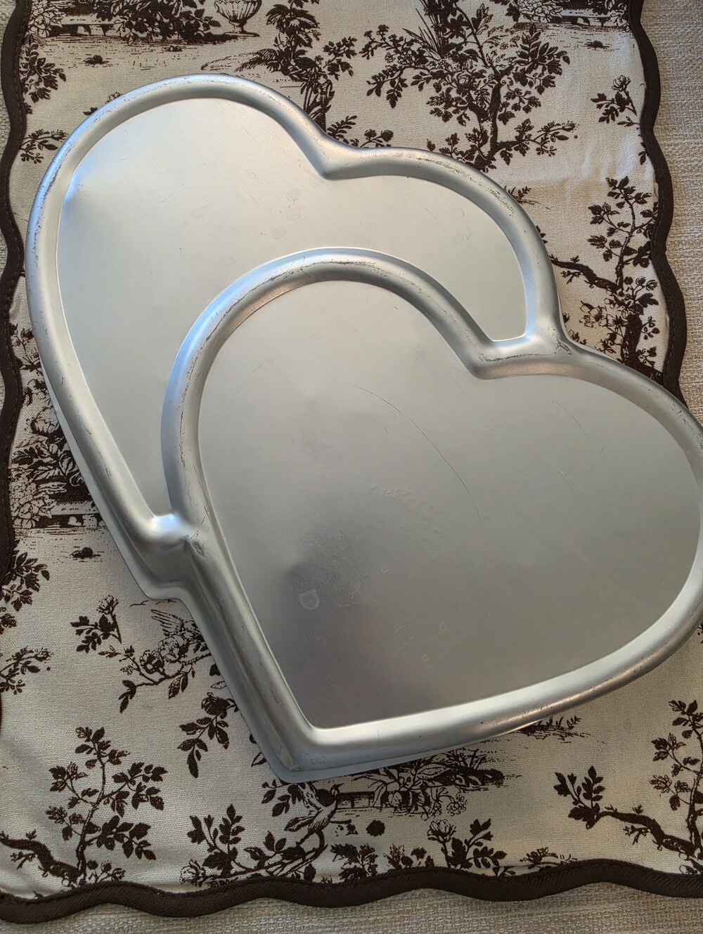 Wilton Heart Aluminum Cake Pan MPN 502-1522